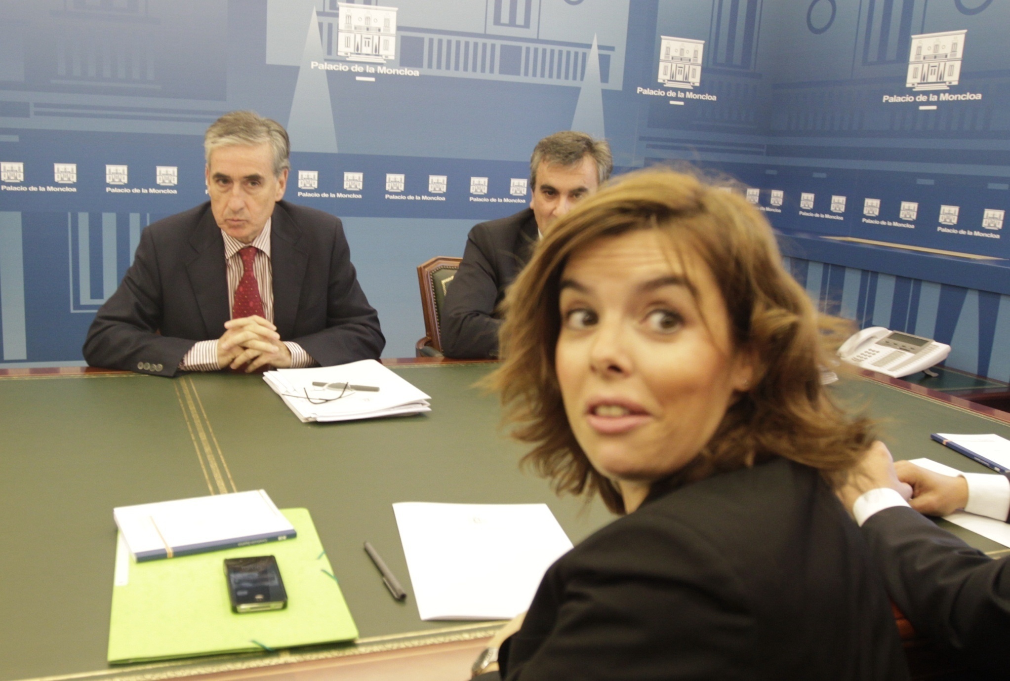 Saéz de Santamaría y Jáuregui cierran esta tarde la ronda de reuniones para el traspaso de información del Gobierno
