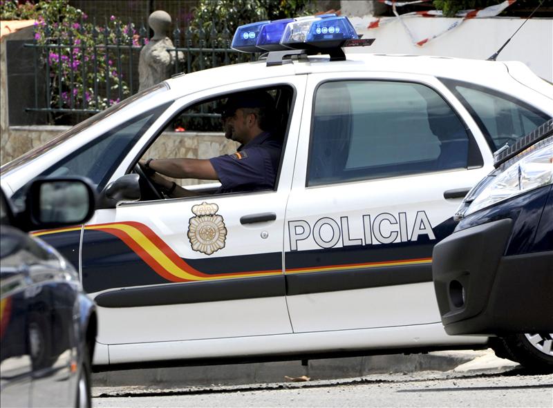 Un hombre mata a su madre y después se tira al vacío desde una novena planta en Madrid