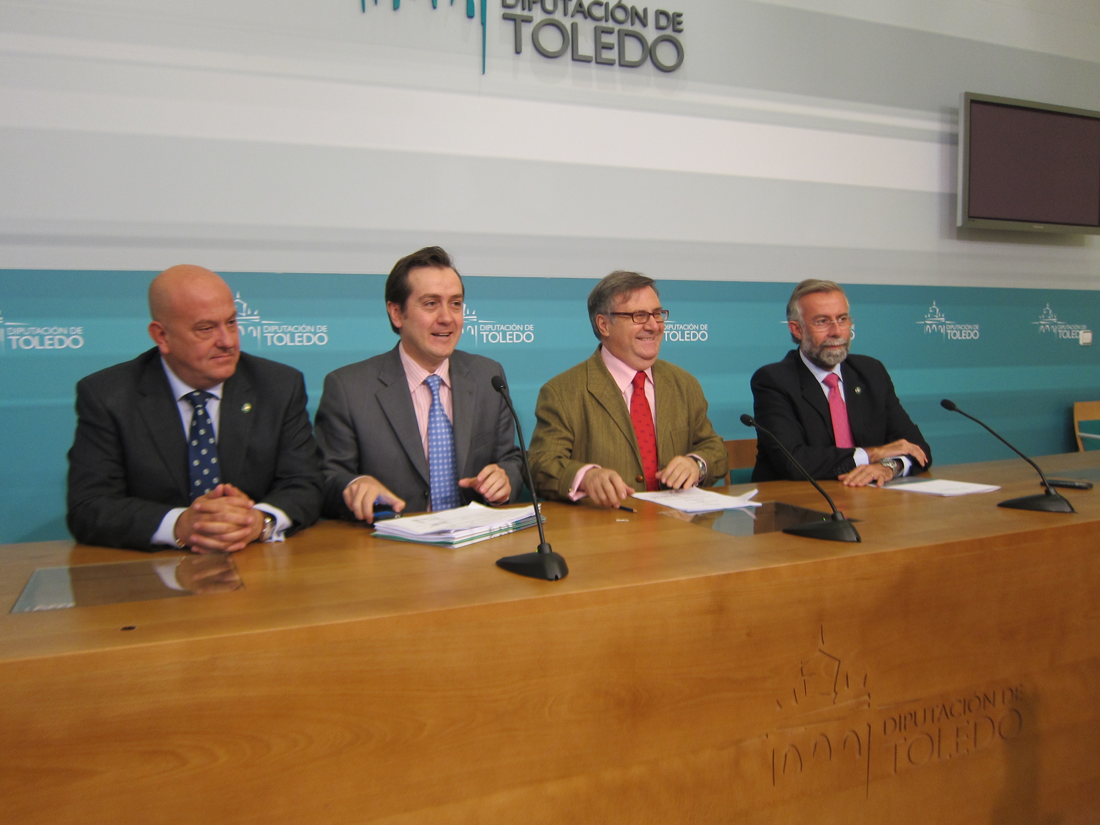 Los presupuestos para 2012 de la Diputación de Toledo se reducen en un 10%, debido a un pago que debe al Estado