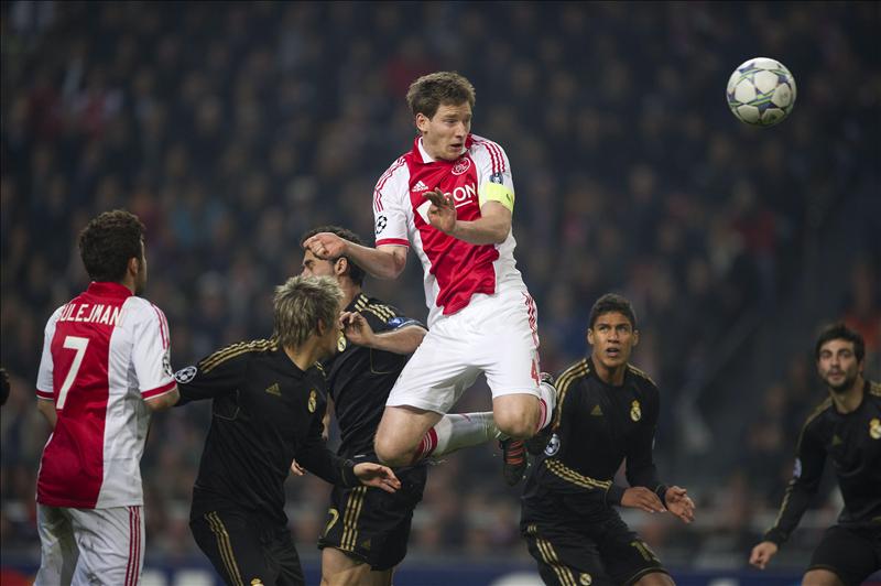 La prensa holandesa lamenta la «dolorosa» derrota del Ajax ante el Real Madrid
