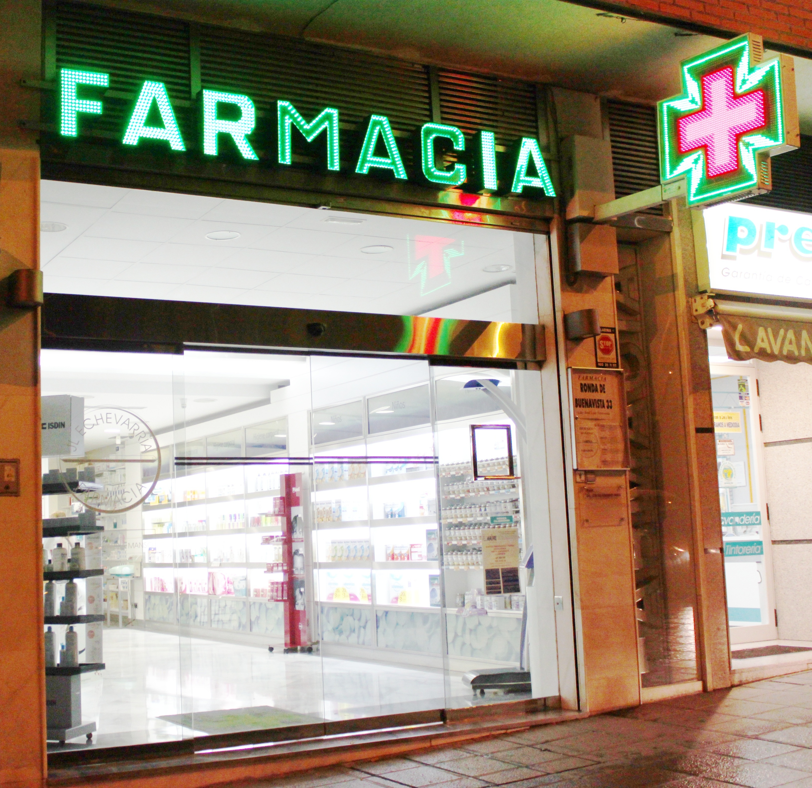 Federación de Farmacias advierte de que la Xunta pagará las recetas de noviembre en seis meses desde enero