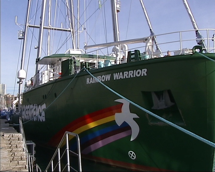 Greenpeace celebra 40 años con la llegada del »Rainbow Warrior» a Barcelona