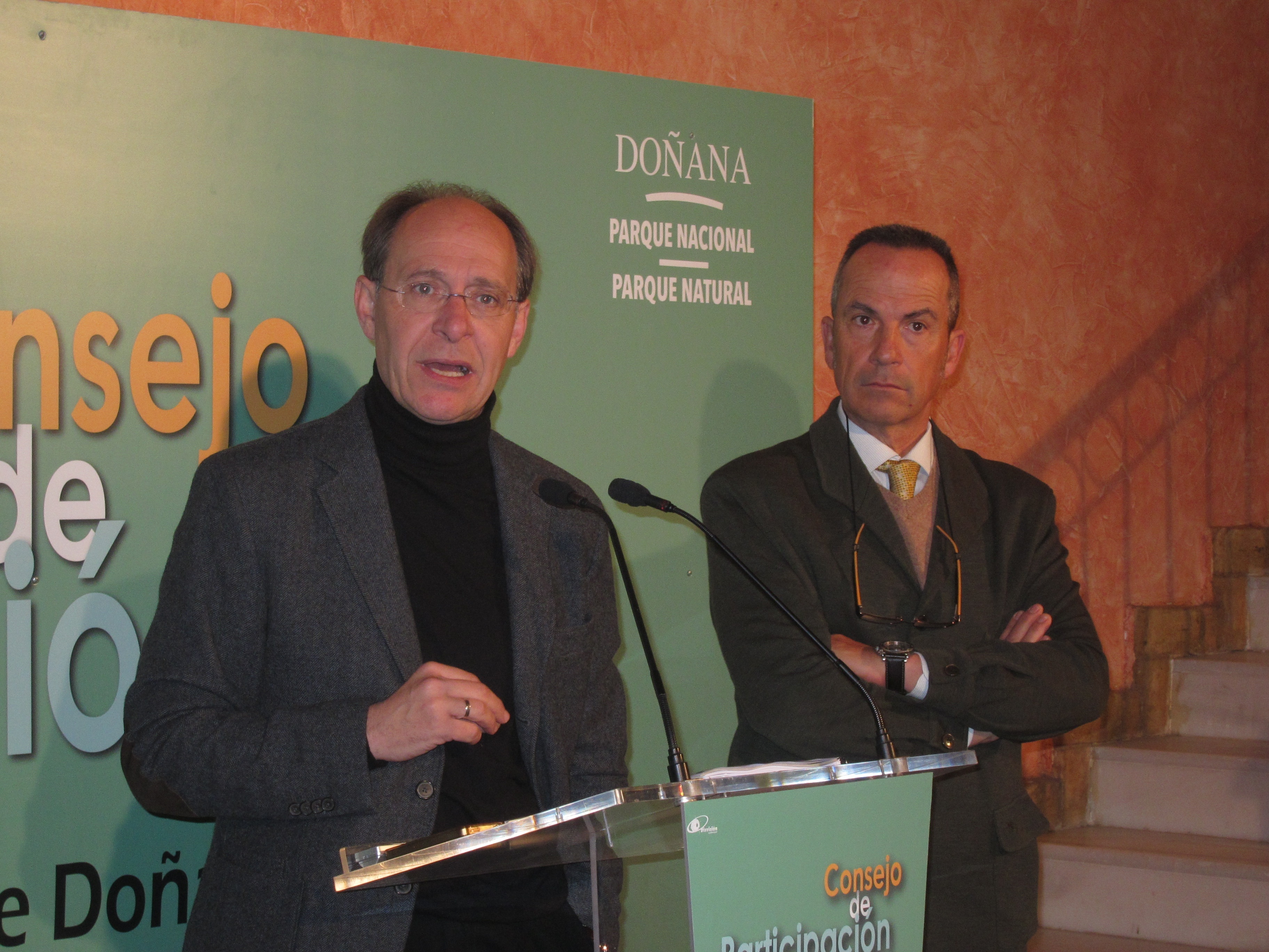 La Junta andaluza señala que Felipe González es el «mejor embajador de Doñana» y ve «un mal remedio» pedir su dimisión