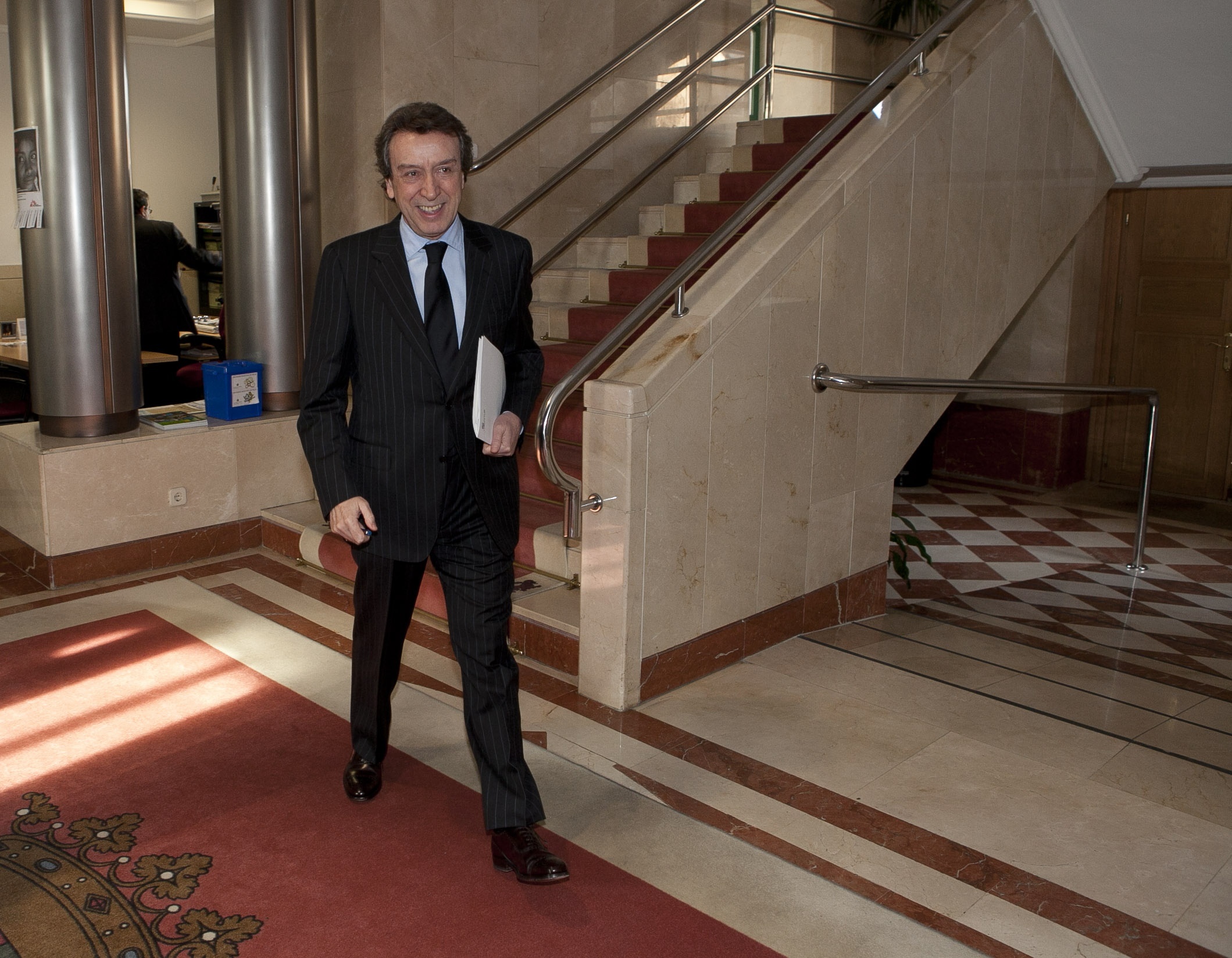 De Santiago-Juárez acusa al Gobierno de Zapatero de despedirse de CyL con una deuda de 2.108 euros por familia