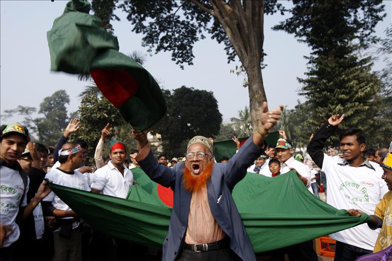 Bangladesh anuncia sanciones a criminales en su 40 aniversario de independencia