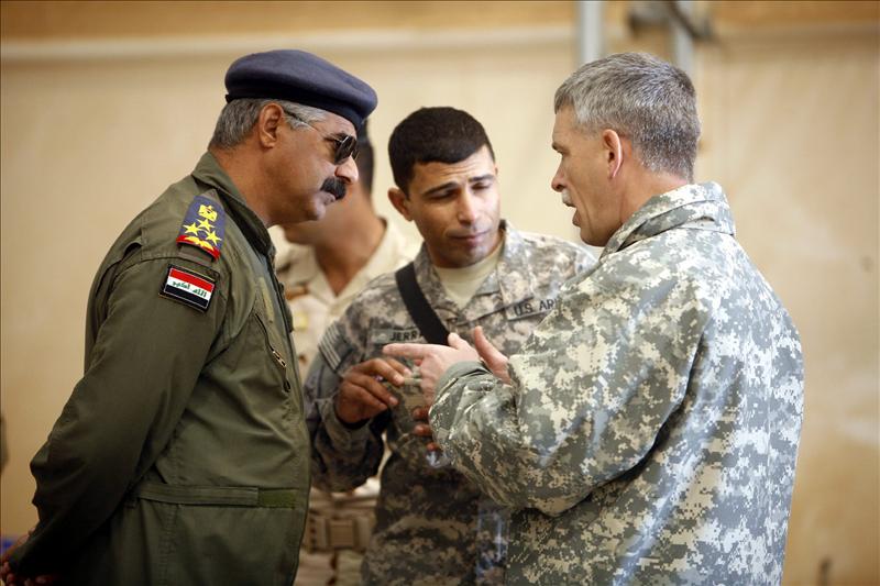 EEUU cierra el capítulo de la retirada de Irak con la entrega de la última base militar