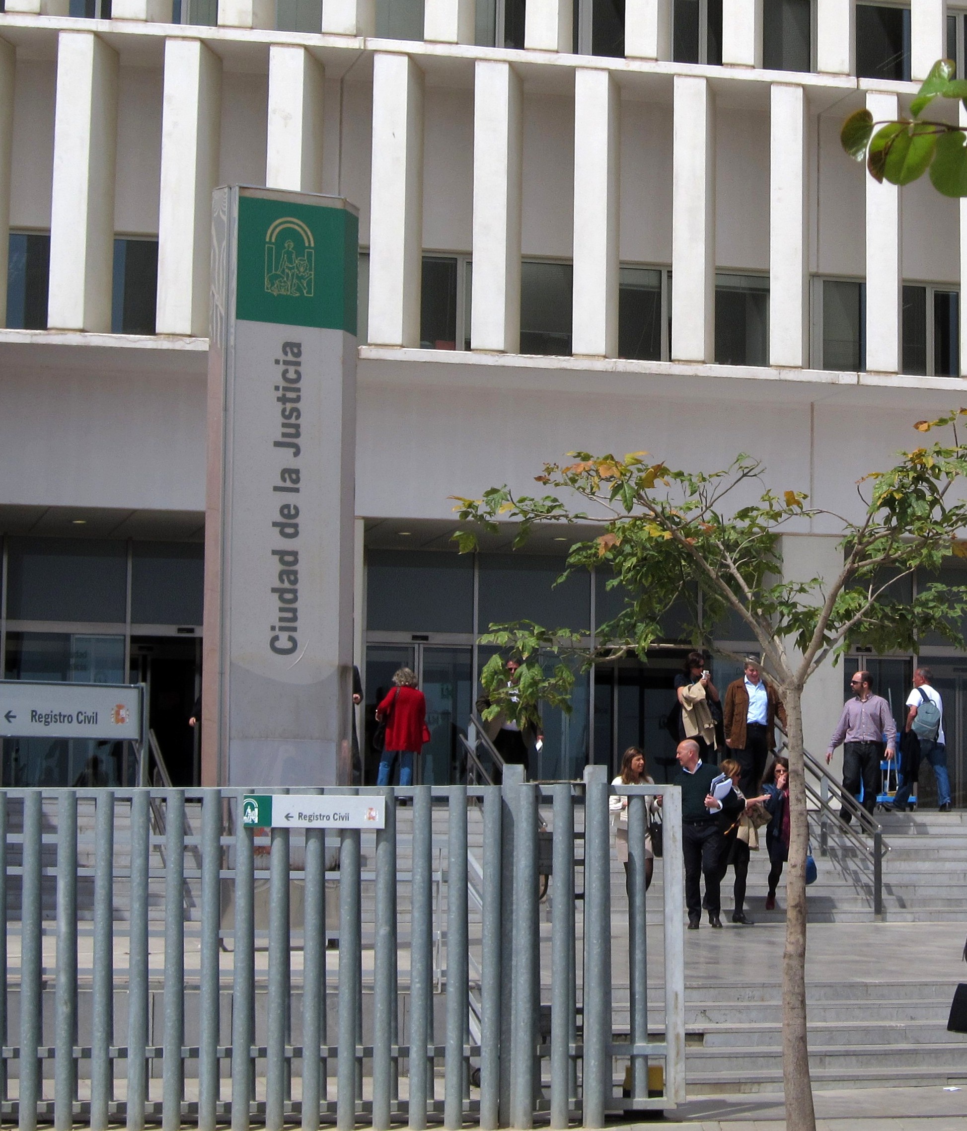 IU reclama el aumento de los juzgados de lo Mercantil y lo Social para hacer frente a las «deficiencias» actual