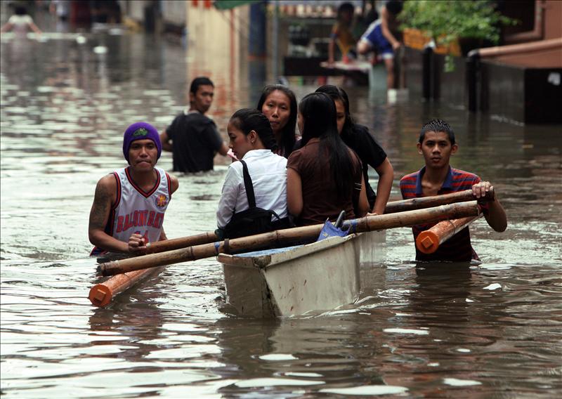 Suben a 139 las personas muertas en las inundaciones de Filipinas