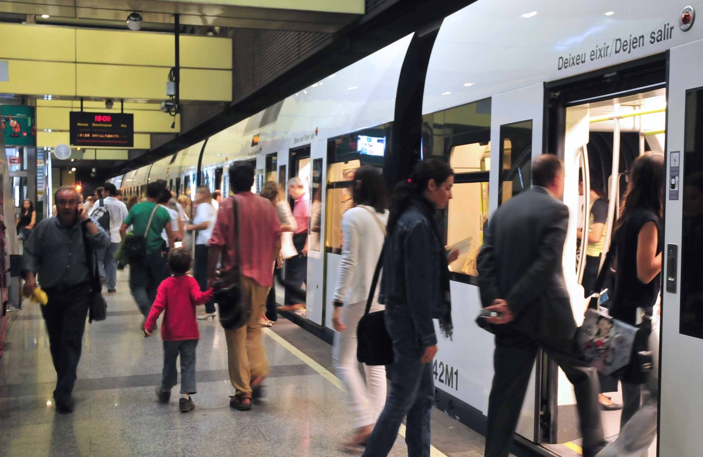 Metrovalencia desplaza en noviembre a 5.645.712 viajeros por su red de metro y tranvía