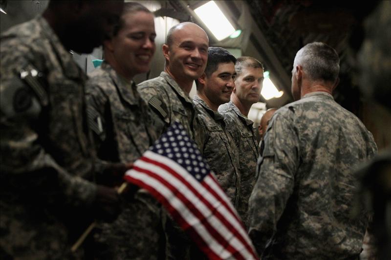 Salen de Irak los últimos soldados estadounidenses