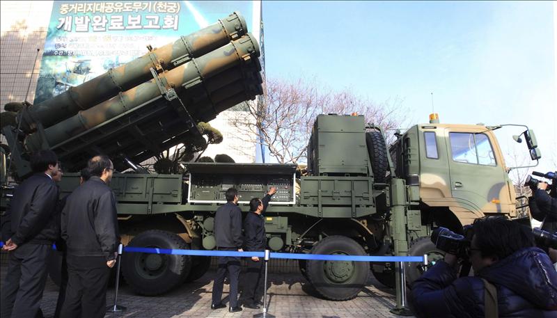 Corea del Norte prueba un misil el mismo día de la muerte de Kim Jong-Il