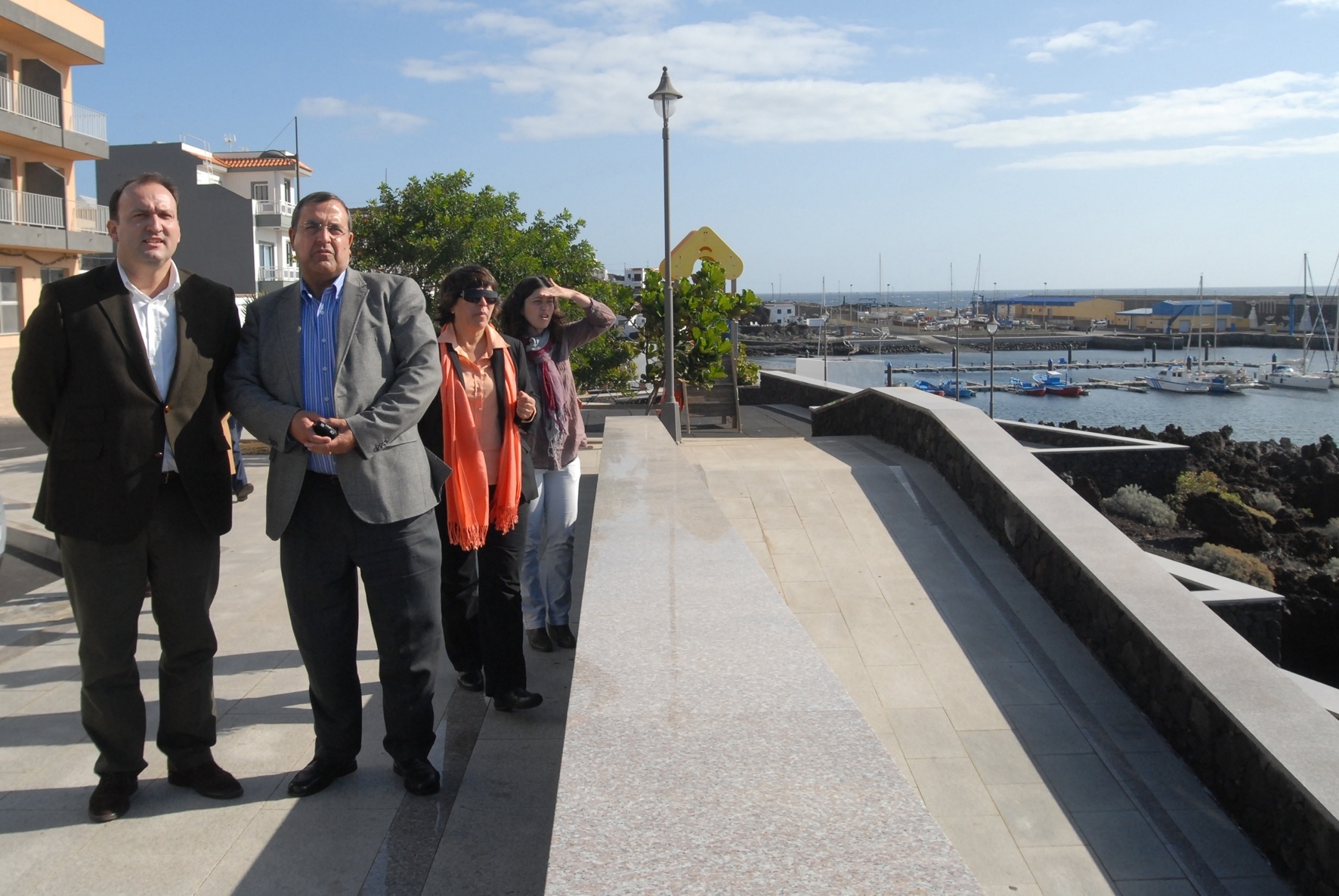 El Gobierno de Canarias tratará de buscar «las mejores fórmulas» para la recuperación turística de El Hierro