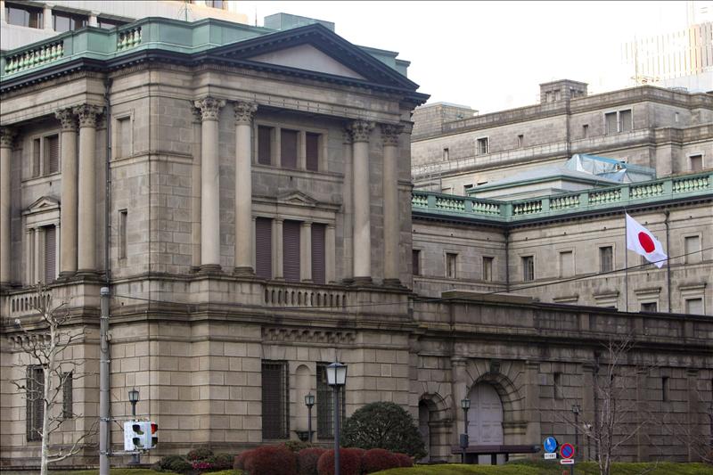 El Banco de Japón se reúne para examinar los tipos de interés y la crisis en la eurozona