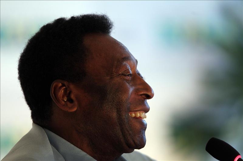 Pelé envía ánimos a Eusebio: «Espero que se recupere rápidamente»