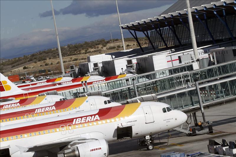 Iberia y Sepla retoman mañana las negociaciones por la huelga y el convenio