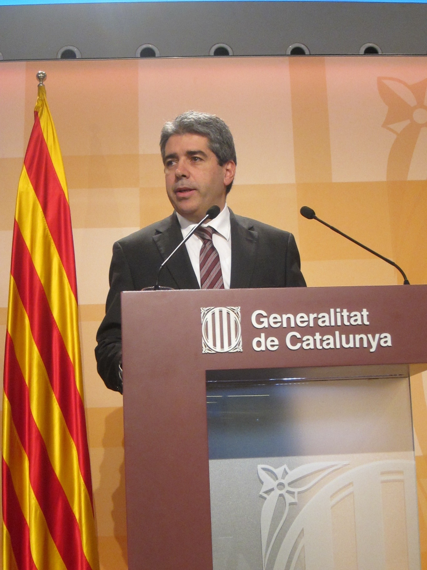 Cataluña no reducirá el IRPF como sí estudia hacerlo Madrid