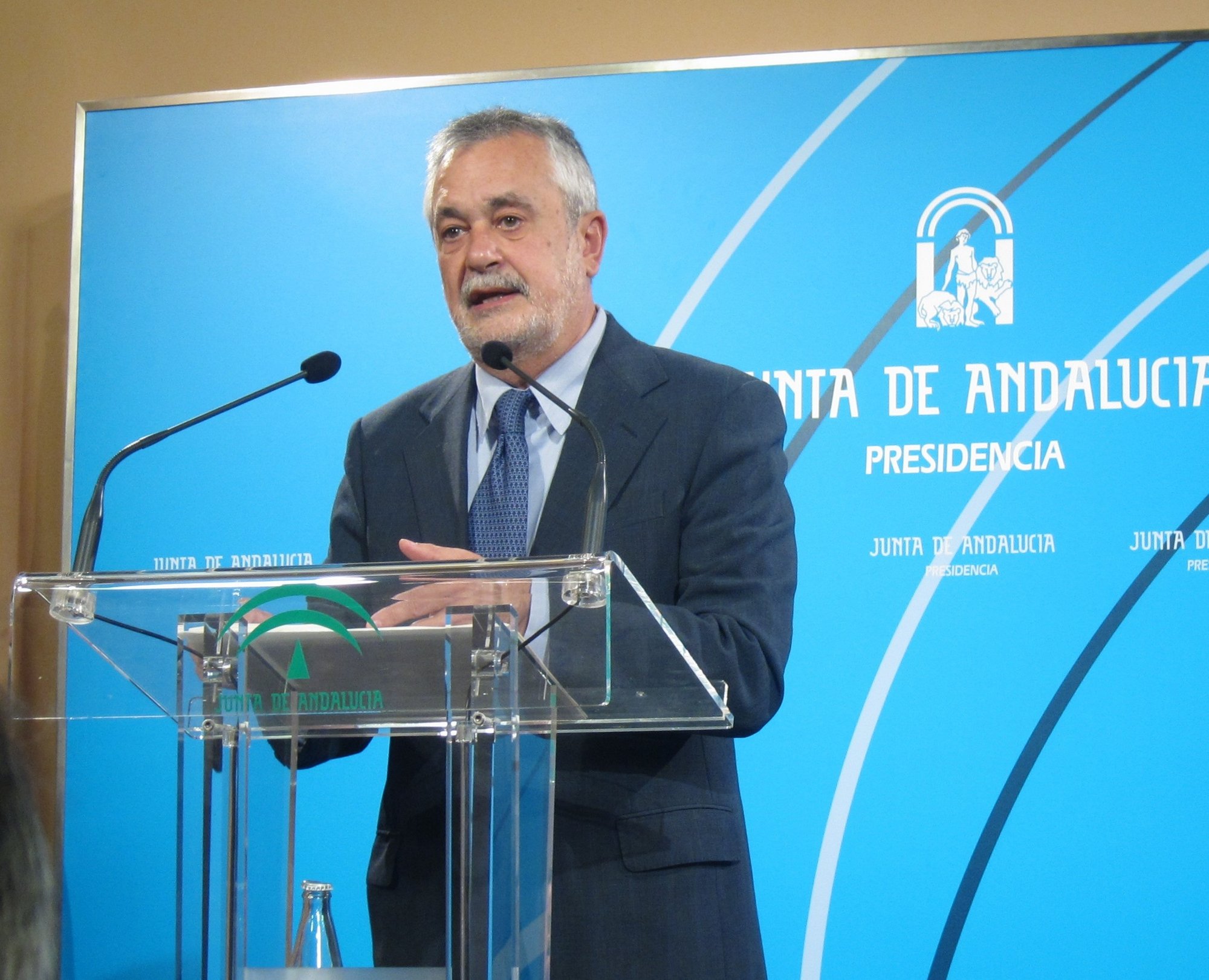 Griñán anuncia que las elecciones andaluzas se celebrarán el 25 de marzo