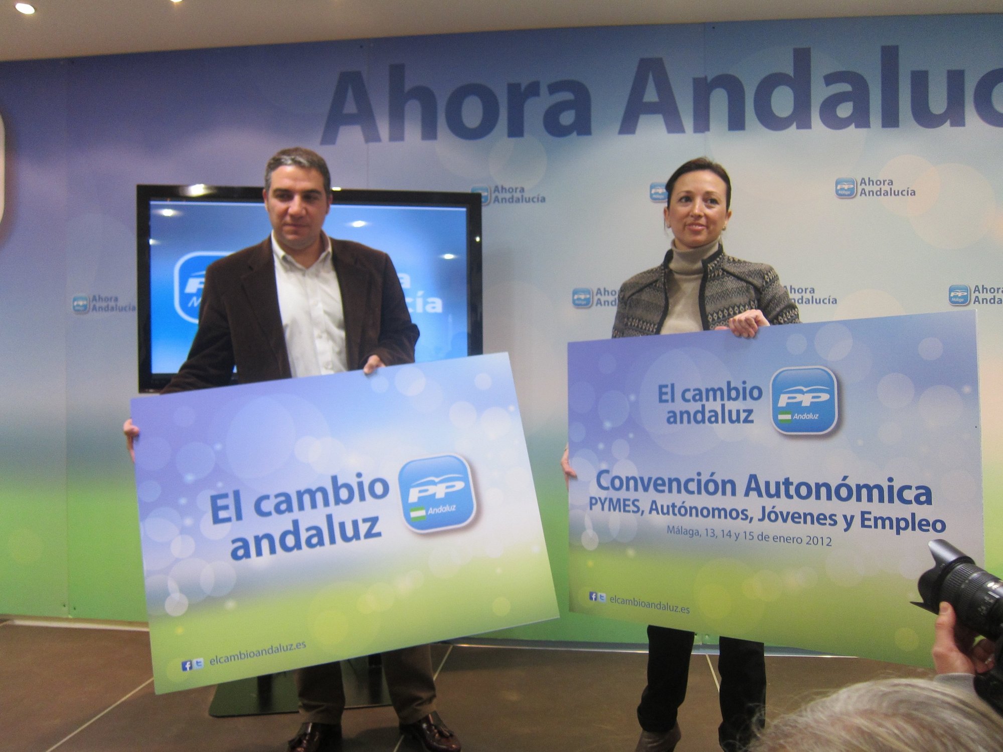 Soraya Sáenz de Santamaría, Cristóbal Montoro y Fátima Báñez asistirán a la Convención Regional del PP en Málaga