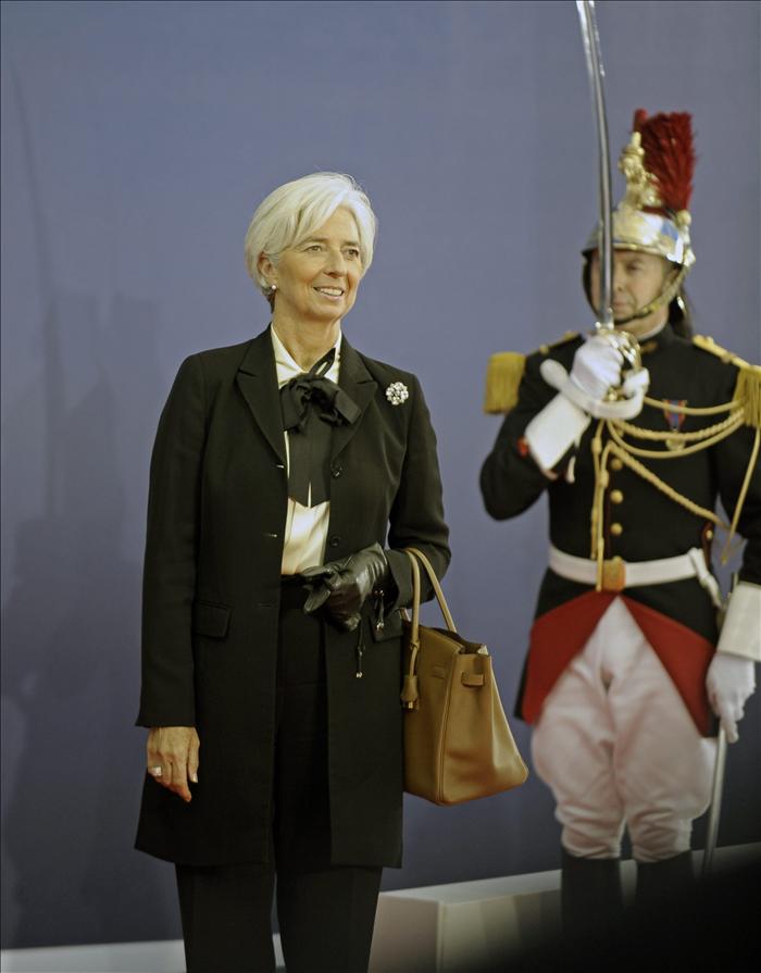 Sarkozy recibe hoy a Lagarde, recién llegada de hablar con Merkel de Grecia