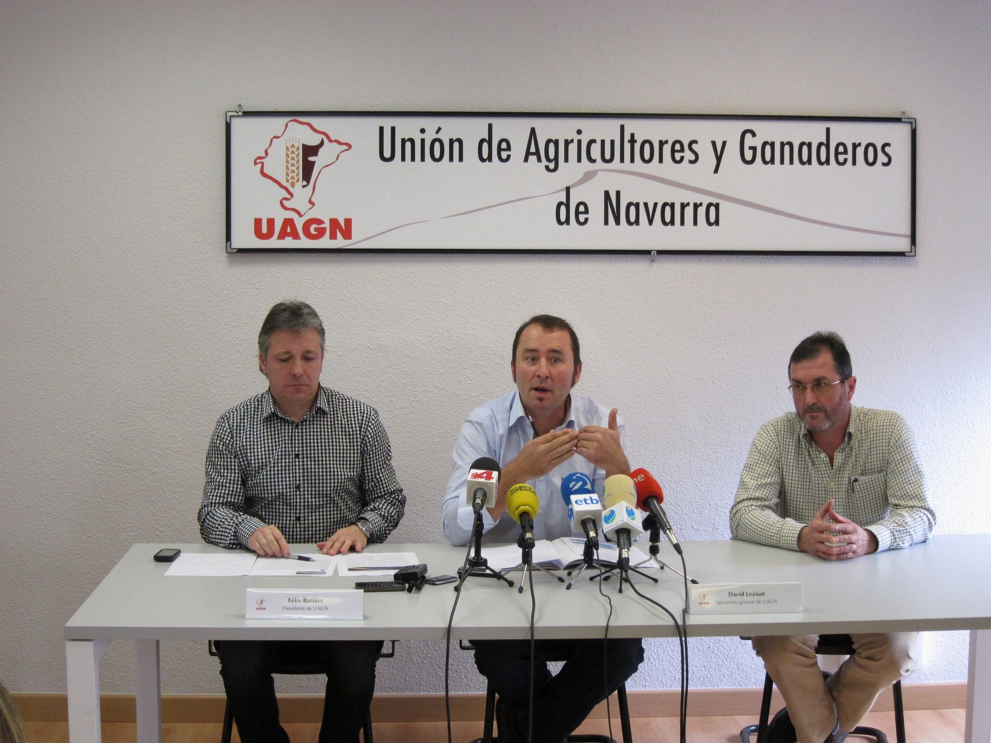 UAGN dice que «las expectativas y el futuro de los agricultores se paralizan si se paraliza el Canal de Navarra»