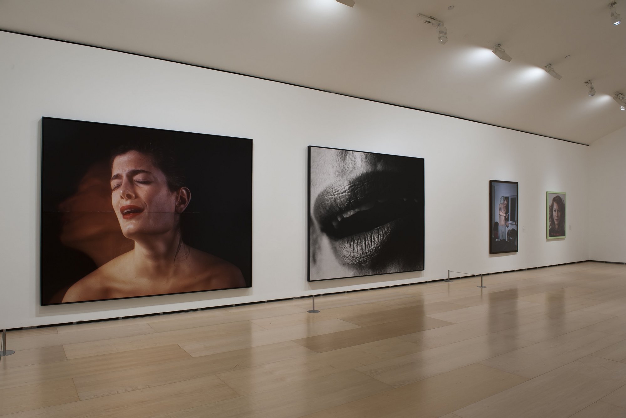 El Guggenheim de Bilbao acoge la exposición «El espejo invertido», una selección obras de arte contemporáneo