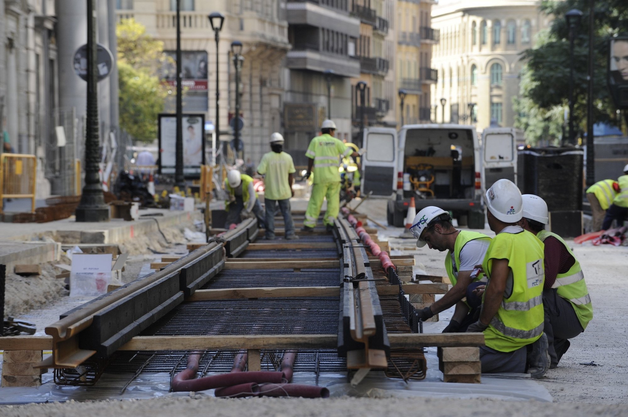 Las obras del Tranvía obligan a cortar el tráfico de la calle Torre Nueva hacia César Augusto desde el lunes