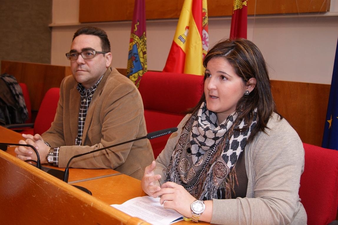 Lorca acoge Conferencia plenaria »De la cofradía artesanal a la cofradía devocional» a cargo doctora Universidad Oviedo
