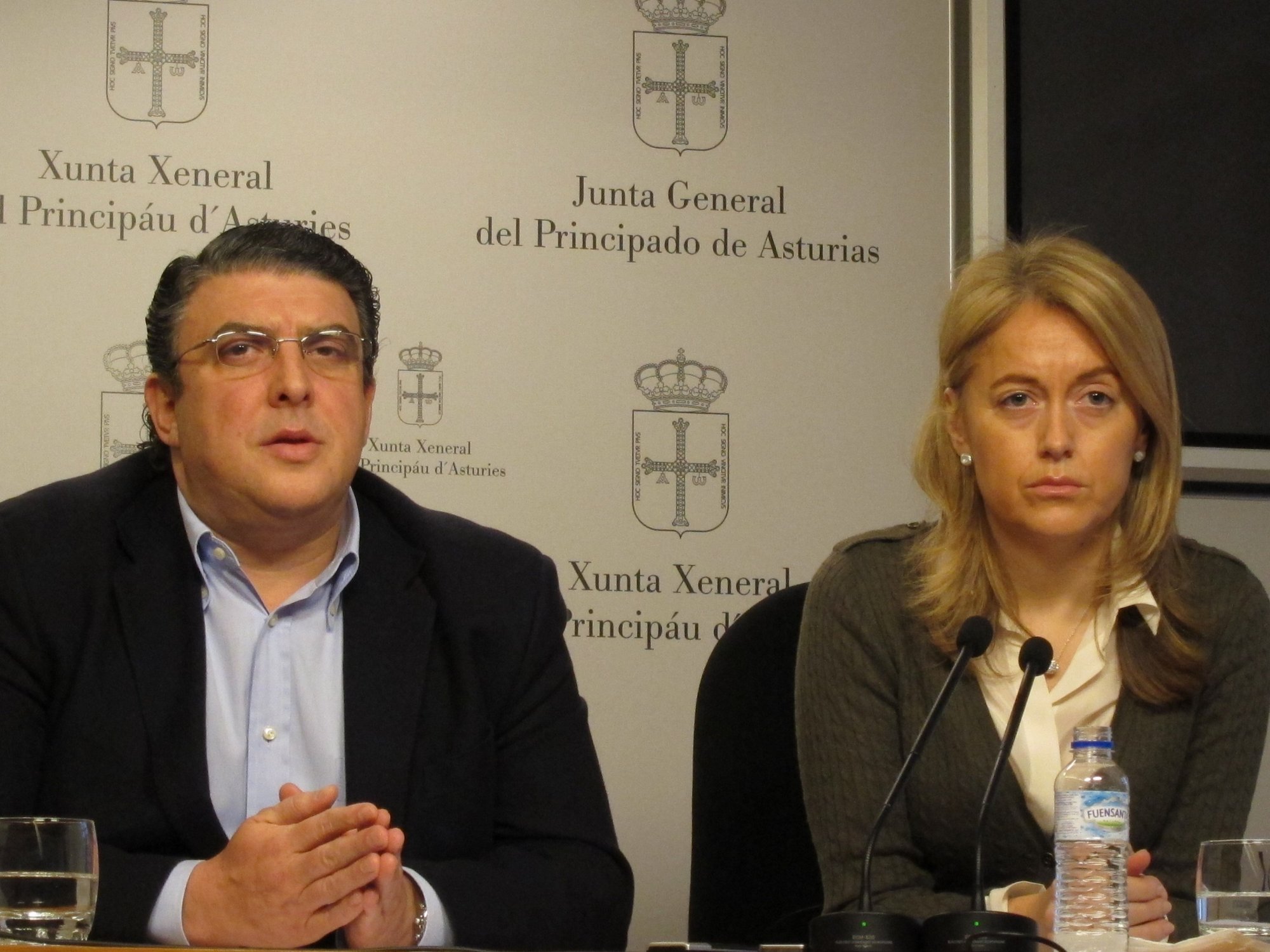 Foro presenta una iniciativa para reducir un 30% los costes de la campaña electoral en Asturias