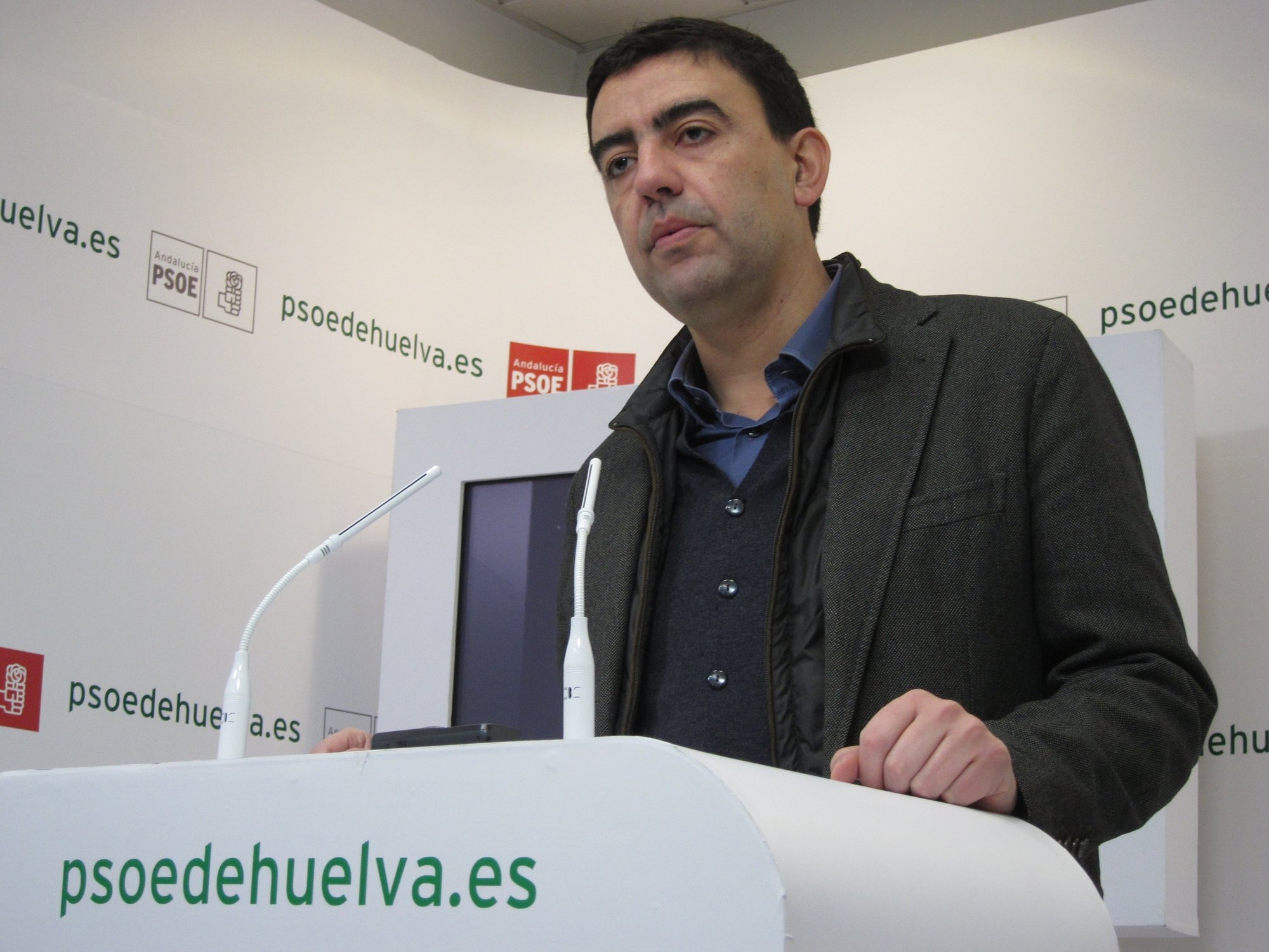 El PSOE-A apuesta por un programa «con la participación» de los andaluces y destaca «el empleo» como prioridad
