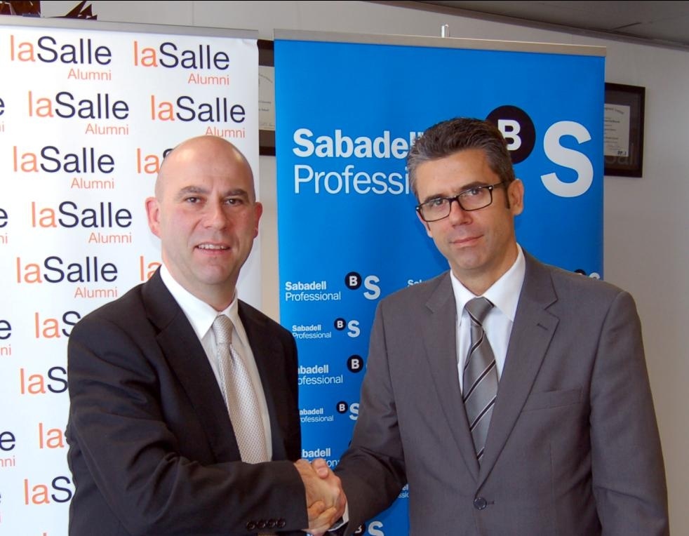 Banc Sabadell acuerda con La Salle ahorrar dos cuotas a exalumnos