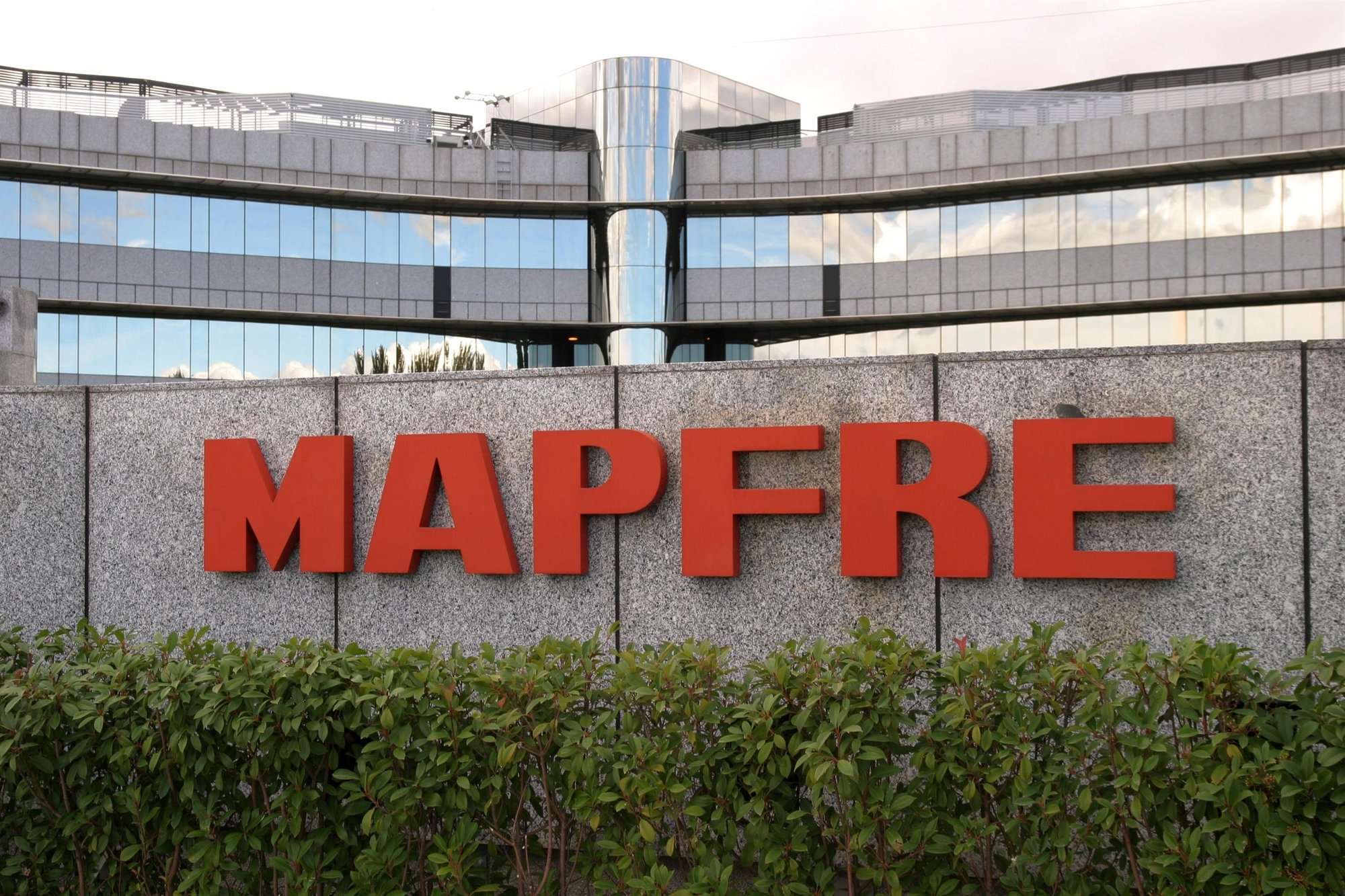 El presidente de Mapfre ganó 1,34 millones de euros en 2011