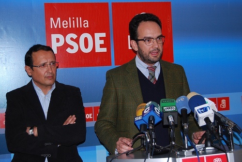 Hernando (PSOE) pide a Rajoy «el mismo esfuerzo» con Ceuta y Melilla que tuvo Zapatero