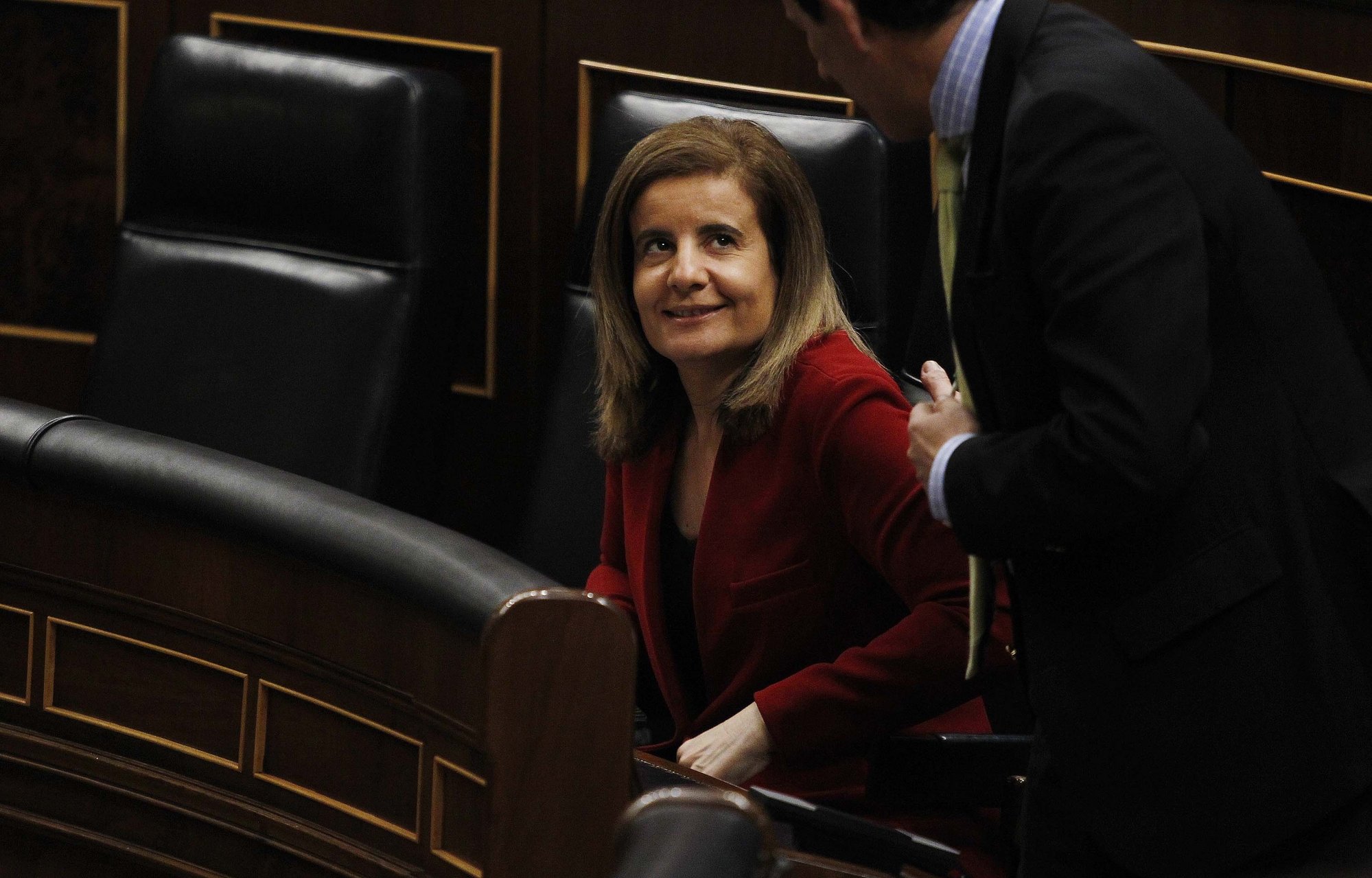 El PSOE preguntará a Báñez en el Pleno del Congreso si cree que su reforma laboral creará empleo