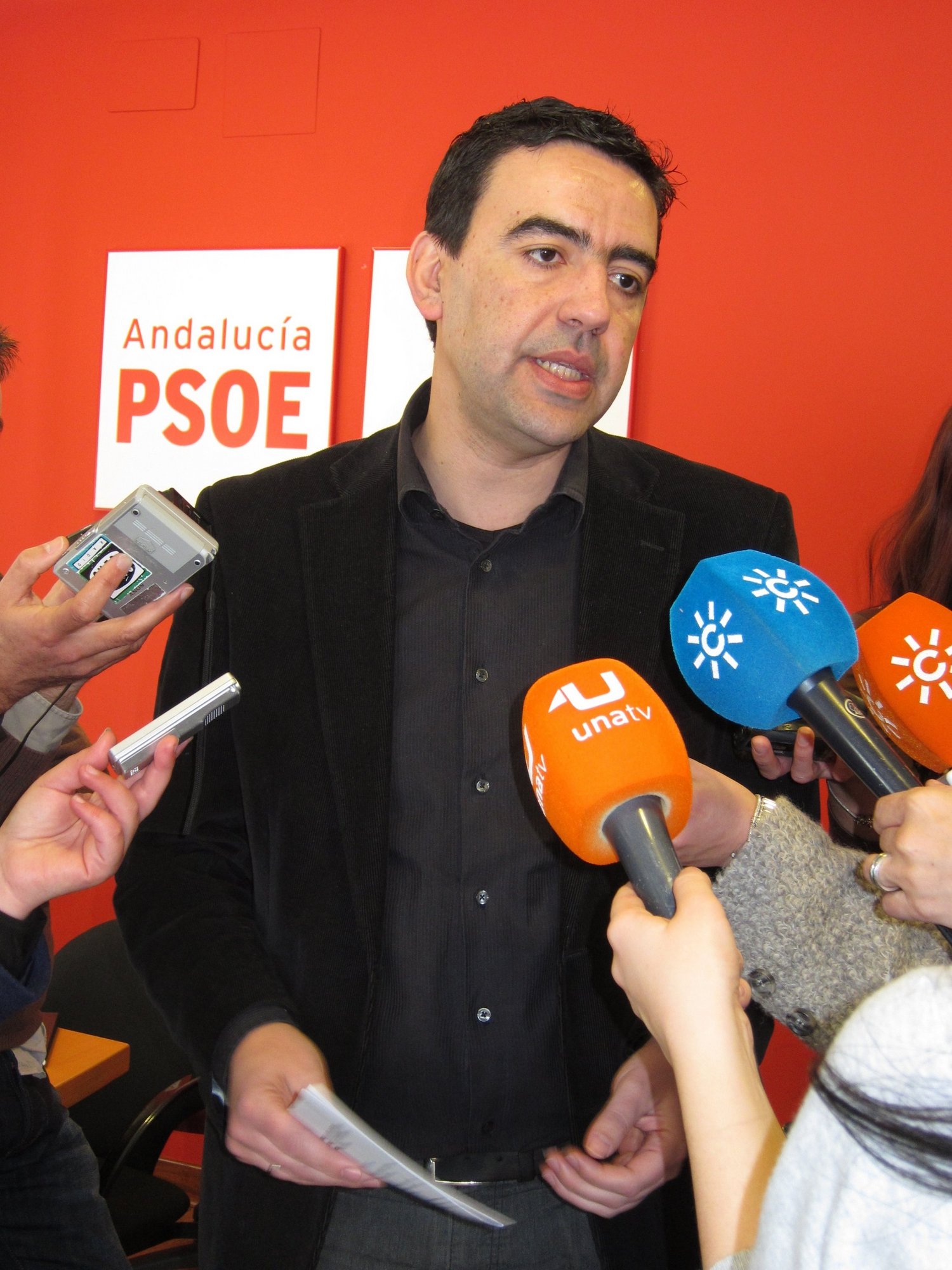 PSOE-A llama a los ciudadanos a «reaccionar» ante la reforma laboral que hace del trabajador «una mercancía»