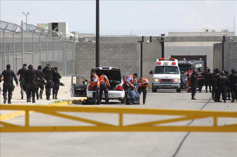 Se fugan 30 presos de la cárcel mexicana durante la pelea que acabó con 44 muertos