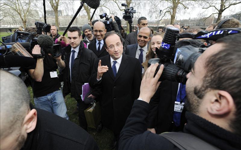 Hollande da por hecho que sí hay un pacto conservador de apoyo a Sarkozy