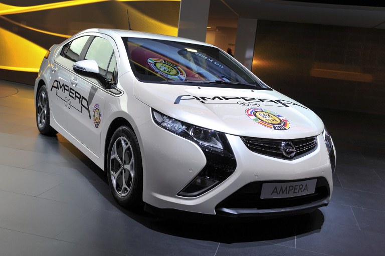 El Opel Ampera gana el premio al »Coche del Año en Europa 2012»