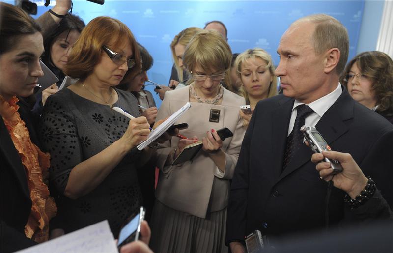Putin asegura que Rusia no se ha planteado dar asilo al presidente sirio Asad