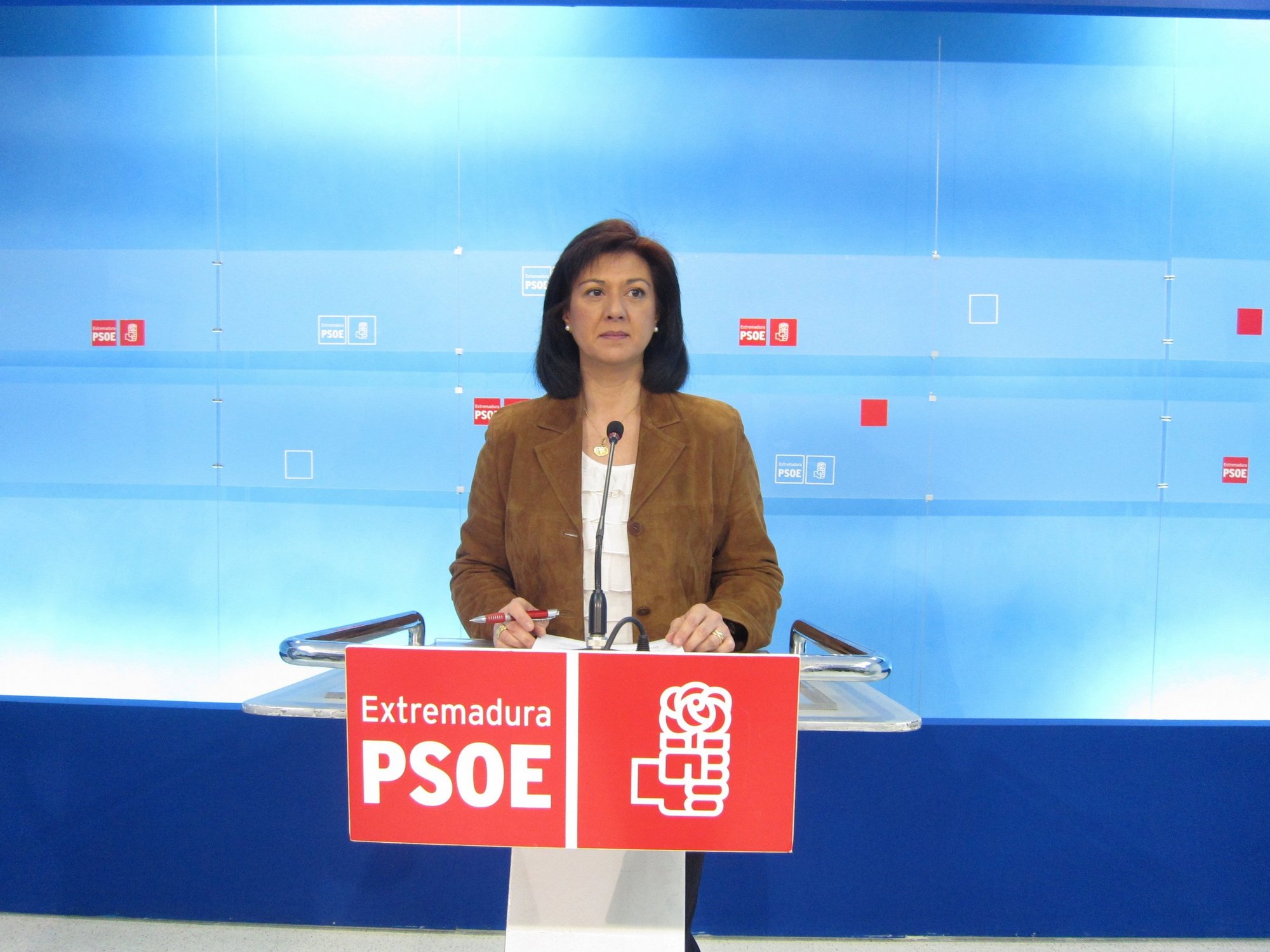 El PSOE precisa que sólo «cuando haya una condena» Elia Blanco tendrá que «dejar» el acta de edil