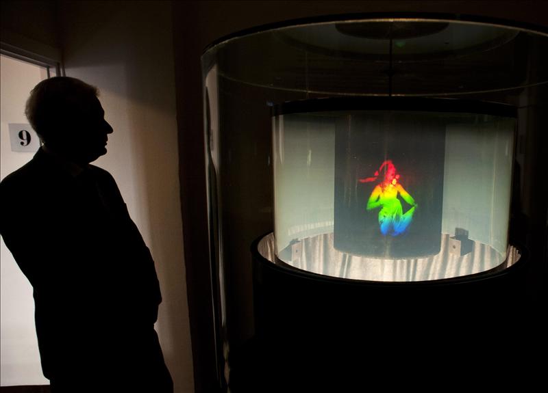 Dos hologramas de Dalí dan pie a una exposición en el castillo de Púbol