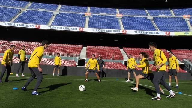 Alexis y Thiago regresan al grupo y podrán jugar en Sevilla