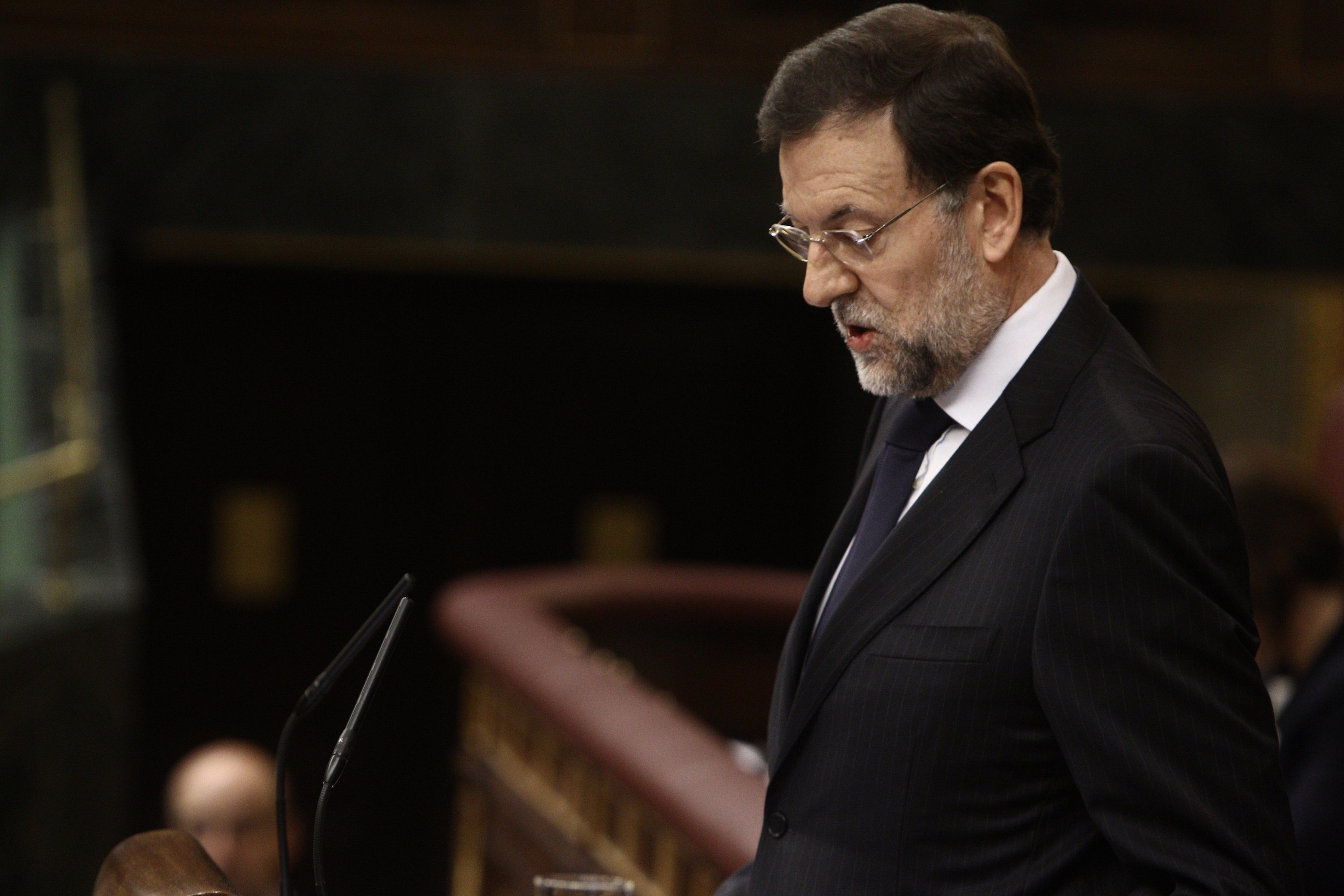 (Amp) Rajoy admite que reducir el déficit mermará el PIB y que acepta la cifra de la CE para mantener consenso