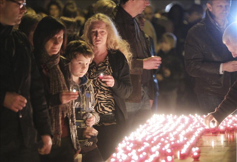 Bélgica recibe a los niños fallecidos en el accidente de Suiza en un día de luto