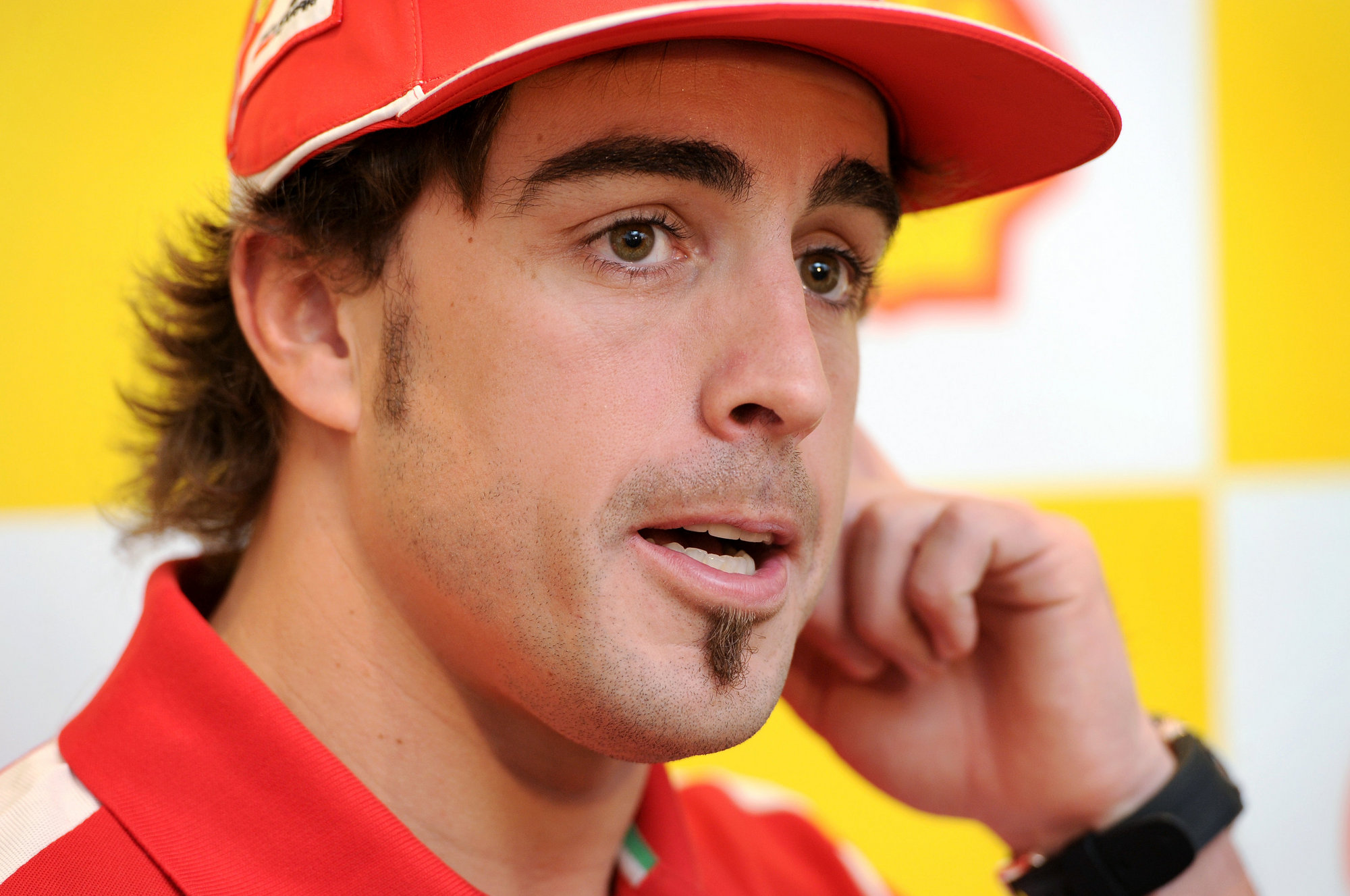 Alonso: «Estoy contento, pero hay que mejorar y necesitamos más velocidad punta»
