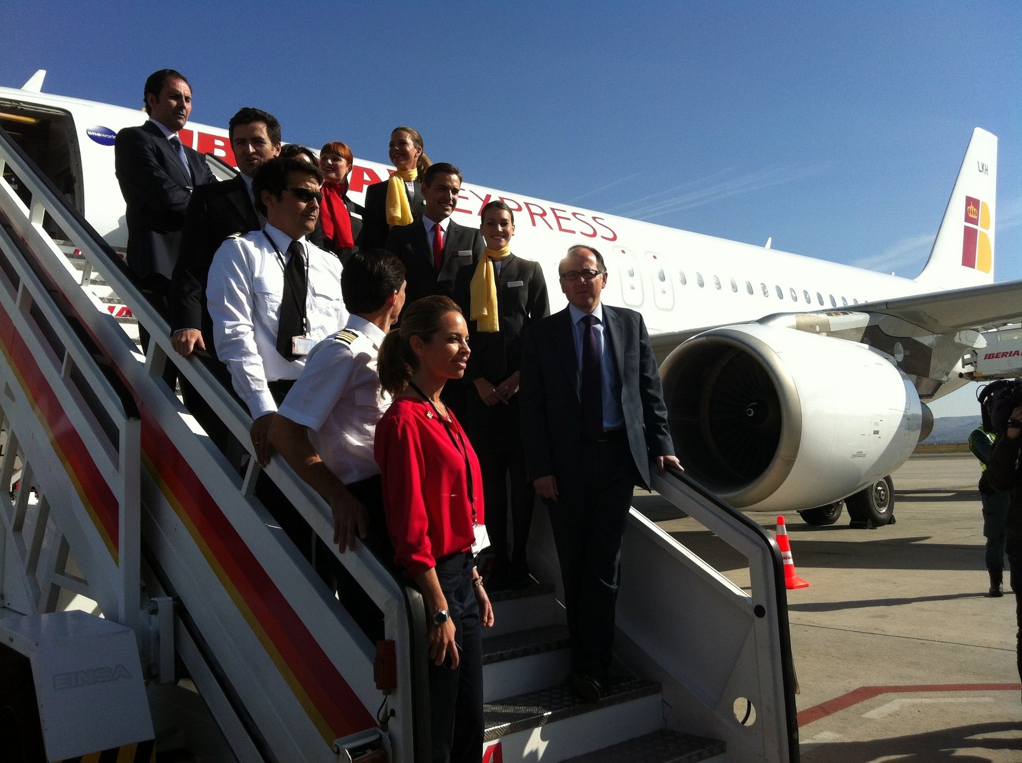 Iberia Express inicia su actividad guardando distancia con el »low cost»