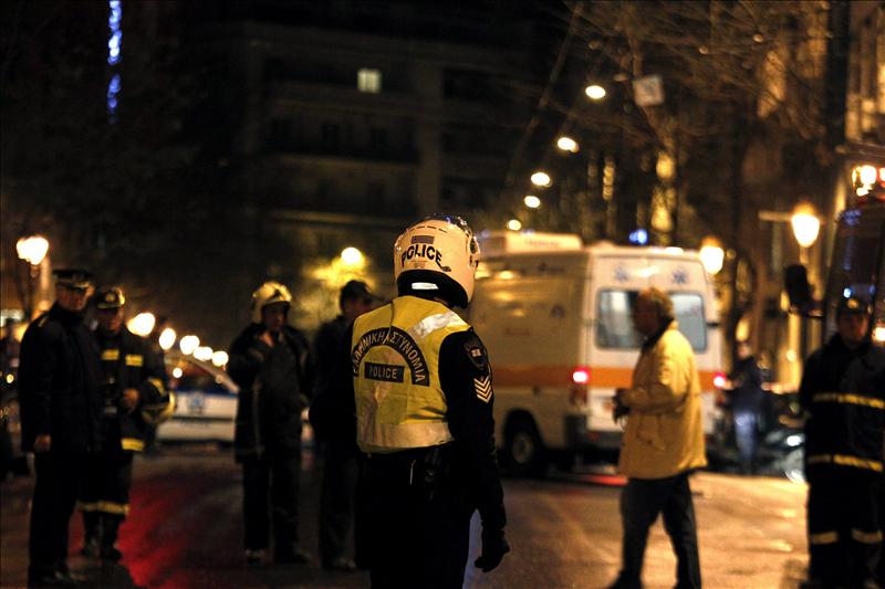 Estalla una bomba en el Ministerio de Administración de Grecia
