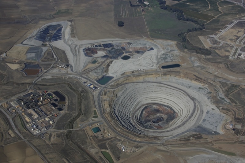 La mina de »Cobre las Cruces» produjo 2.163 toneladas de residuos peligrosos en 2010