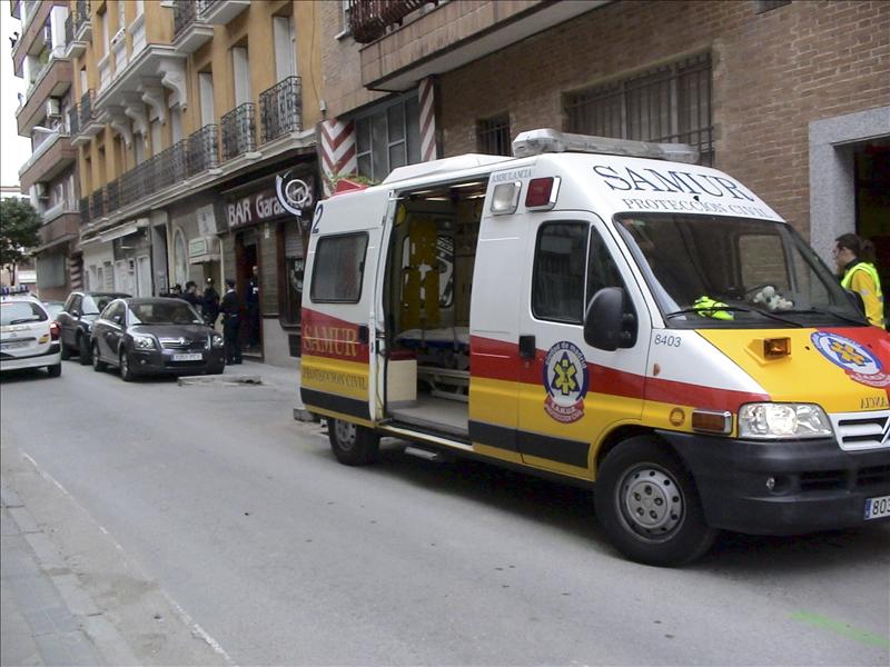 La mujer atacada por un hombre en Madrid fue rociada con ácido sulfúrico