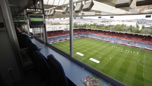 Las radios españolas pagarán 98 euros por partido de fútbol retransmitido