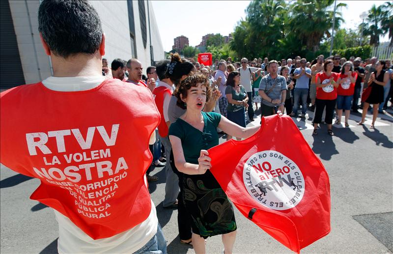 El 95 por ciento secunda la nueva jornada de huelga en RTVV, según el comité de empresa